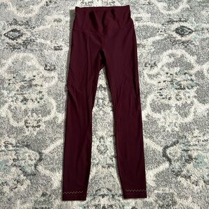 Lululemon Zoned in Leggings 27”